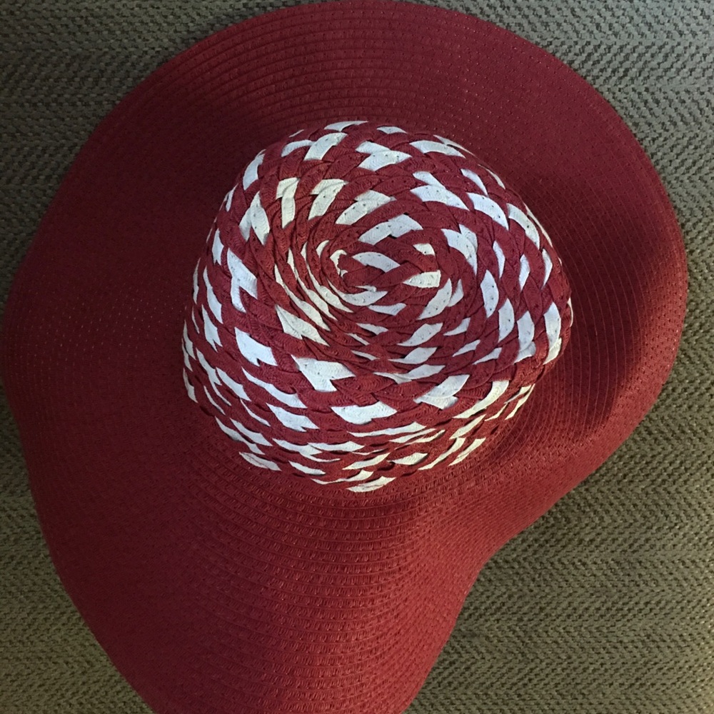 Howard’s floppy sun hat - Picture 2 of 9